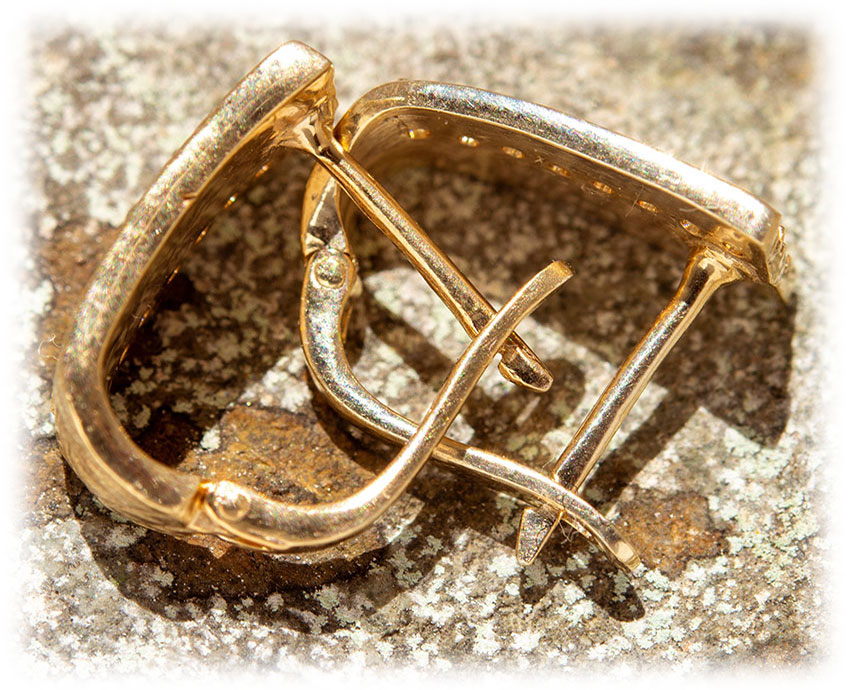 Diamanten Ohrringe aus Gelbgold eismatt 0,16ct. IM261 IM283