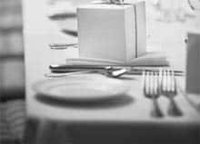 Tisch- und Menükarten für das Restaurant sind wichtig - Hochzeitsplaner Checkliste